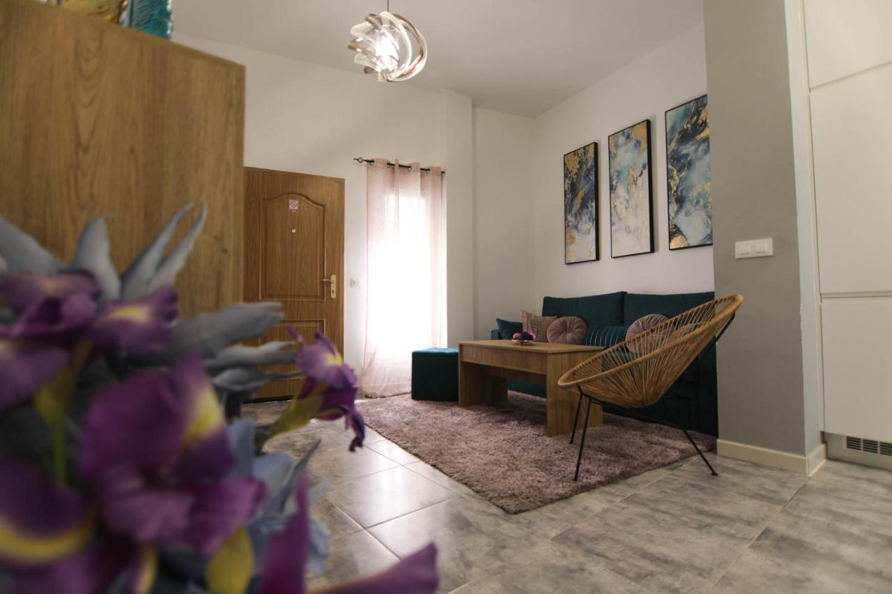 RentalSevilla Apartamento de 3 dormitorios en Triana Exterior foto