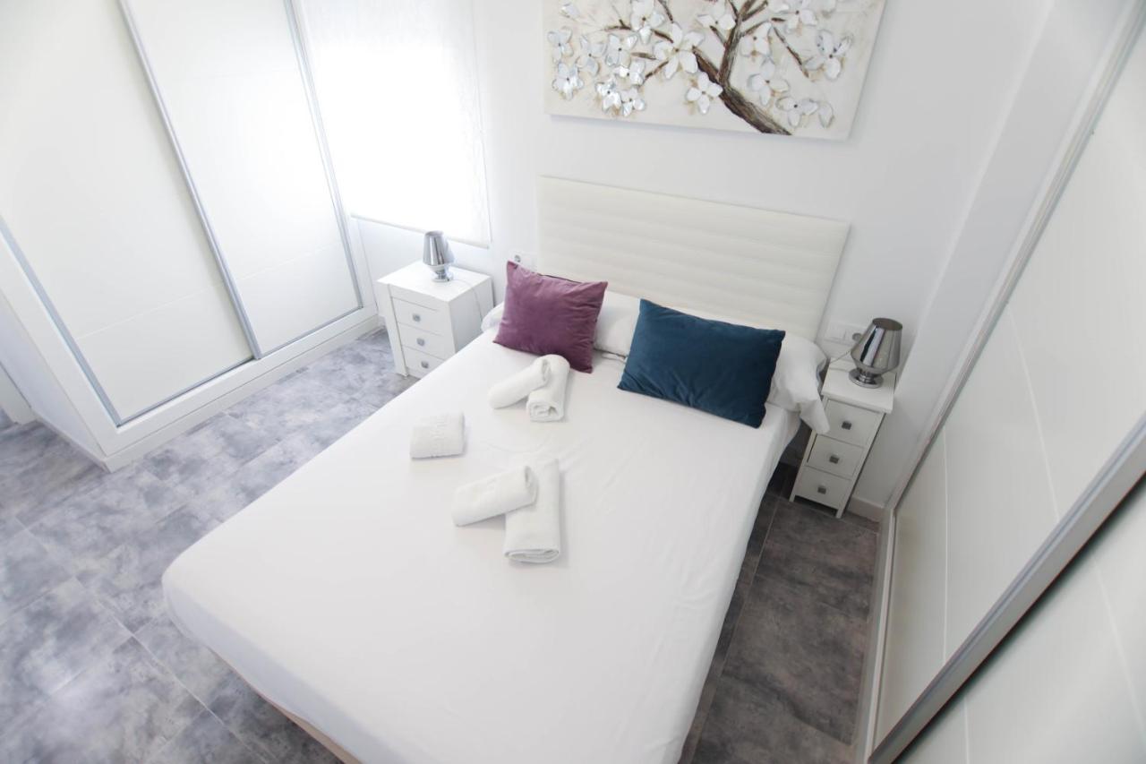 RentalSevilla Apartamento de 3 dormitorios en Triana Exterior foto